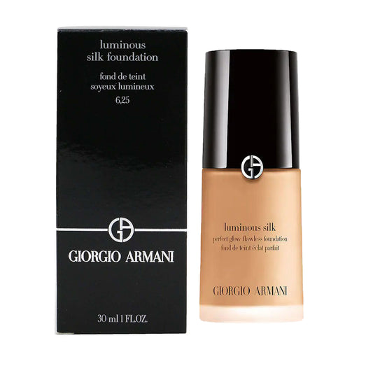 Giorgio Armani Luminous Silk Foundation (Shade 6.25 - Medium to Tan Golden)