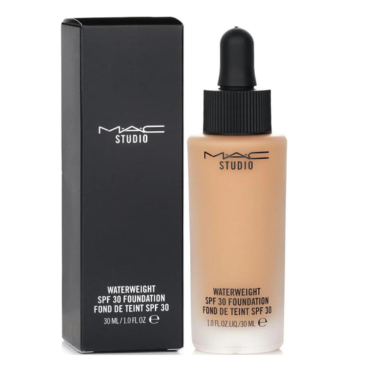 Mac Studio Waterweight SPF 30 Foundation (NC 35)
